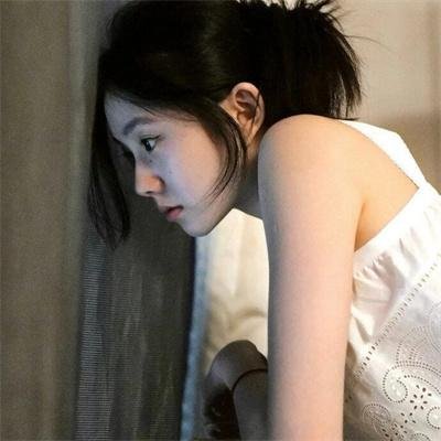 女恶魔人